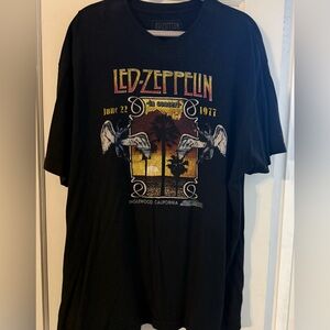 Black Graphic Led Zeppelin Concert T-Shirt Size XXL